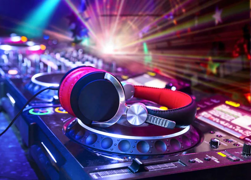 The Future of Music: A Look at Hollywood's Top 5 DJs and Their Revolutionary Technologies
